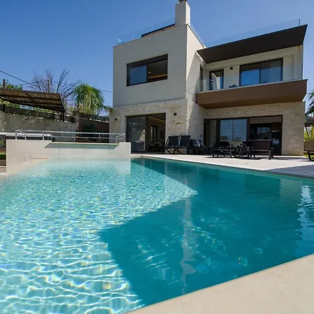 Villa Almi-cove Hilltop Almyrida (Crete)